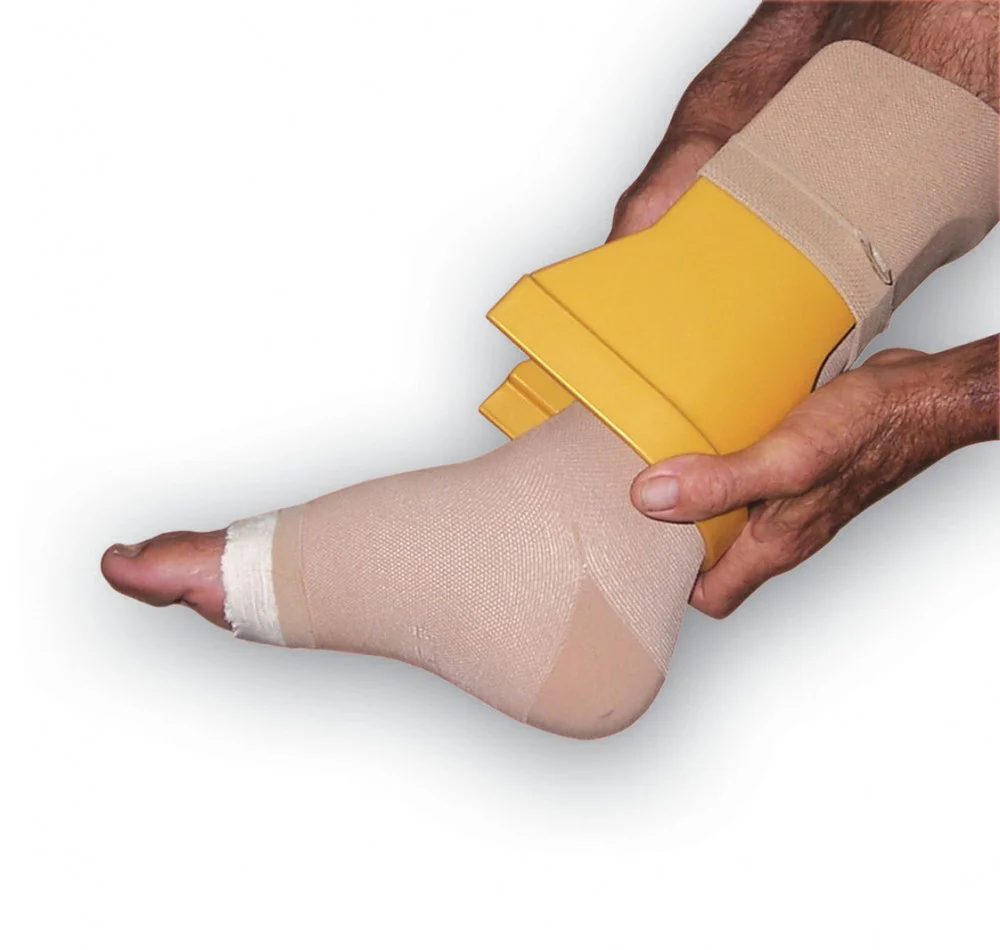 EzyAs | Donning Aid